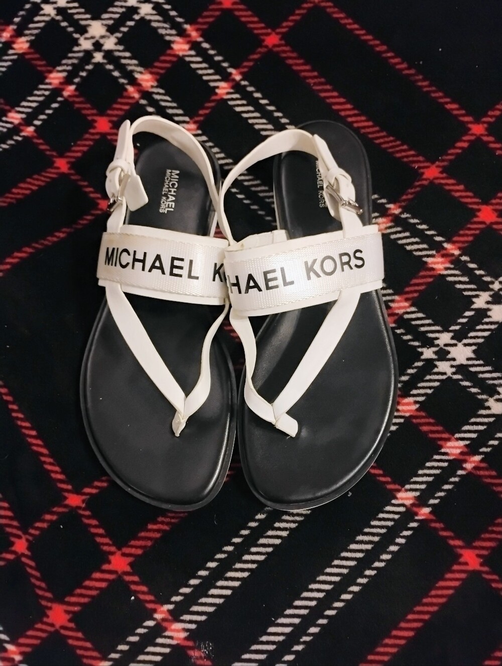 Women's Rare White And Black Michael Kors Thong Sandals U.S. Size 9